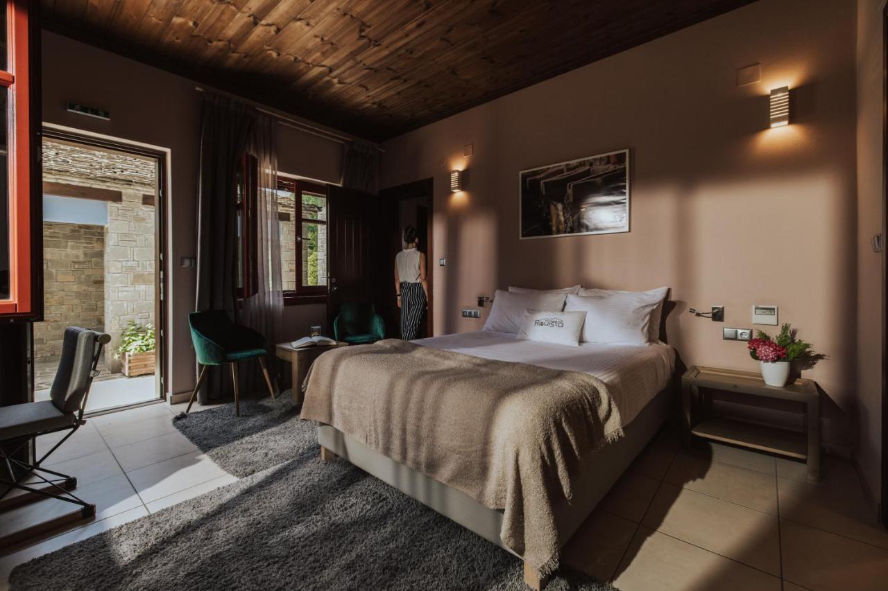 Rouista Tzoumerka Resort Vourgareli Zimmer foto